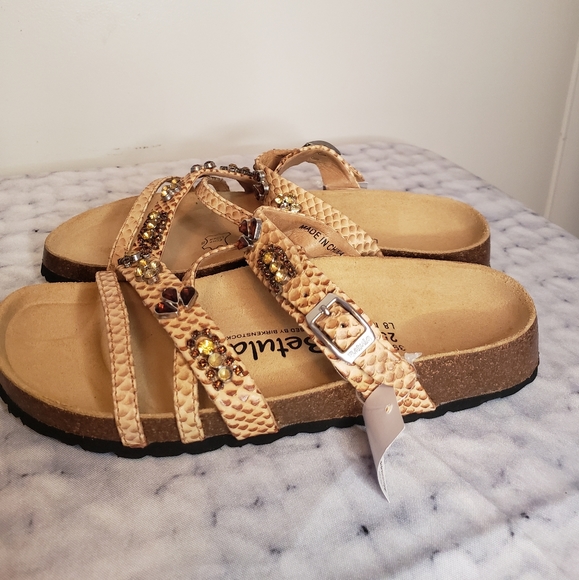 Birkenstock Shoes - NWT Birkenstock Jewel Sandals